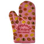 Grandmas Kitchen Free Cookies Oven Mitt Funny Grandmother Gift Baking Kitchen Glove Funny Graphic Kitchenwear Funny Grandma Novelty Cookware Pink Oven Mitt