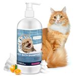 500ml 16.9 Fl Oz Cat Shampoo for Cats and Kittens Gentle Care for Itchy and Sensitive Skin Long-Lasting Aromatic Shower Gel Purely Botanical Formula Pet Shampoo