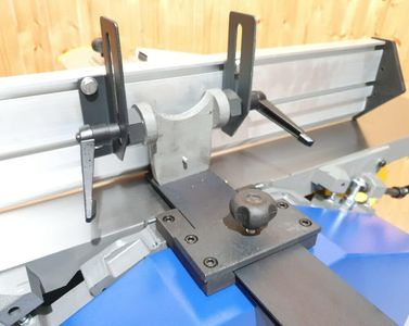 Charnwood Cast Iron Planer – W583 Heavy Duty Woodworking Tool
