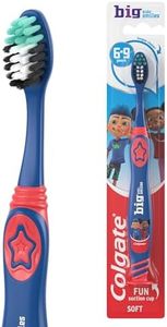 Colgate Kids Toothbrush 6-9 years | multi-height soft bristles clean big and small teeth | rounded tip for easy reach of back teeth | suction cup for upright storage | white bristles toothpaste guide