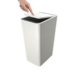 Bathroom Small Trash Can with Lid,1