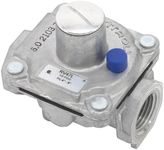 Maxitrol RV47L Natural Gas Pressure Regulator, 1/2" FPT Thread, 13/16" In and Out Opening, 1/2 PSIG In, 4" - 8" WC Out