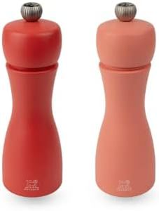 PEUGEOT - Duo Tahiti Feu Moulin à Poivre + Moulin à Sel 15cm - Poivre Noir et Sel Gemme Inclus - Réglage Classique - En Bois Labellisé PEFC - Fabrication Française - Coloris Rouge Brique et Flamme