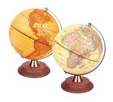 Illuminating Globes