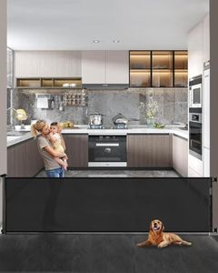 Retractable Baby Gate for Stairs – 33” Height, Expands up to 118” Width – Safety Gate for Infants, Toddlers, Dogs & Pets – Easy Install, Secure Closure, Black Mesh Design for Indoor & Outdoor Use