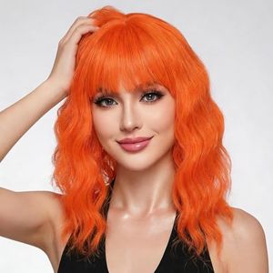 yumtaro Pastel Bright Orange Wavy Bob Wig for Women, Short Shoulder Length Synthetic Wig with Bangs, Matte Natural Realistic Look Lightweight Hairpiece, Orange Color for Gift & Cosplay Costume