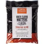 Traeger Grills Signature Blend 100% All-Natural Wood Pellets for Smokers and Pellet Grills, BBQ, Bake, Roast, and Grill, 18 lb. Bag