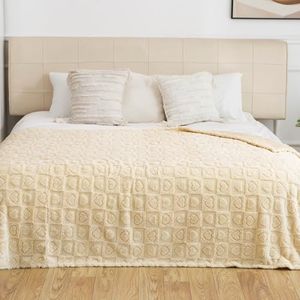 gogobunny Calming Plush Dog Cat Blanket 300GSM Coral Fleece, Ultra-Soft Machine Washable Pet Bedding for Small Medium Dogs Cats Puppies Kittens (Beige, 50x60)