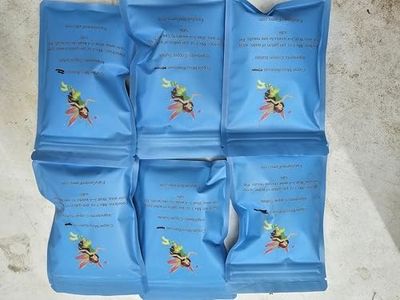 36oz Copper sulfate pet Safe Moss Killer for Roofs, Sidewalks etc. Makes 36 gallons. Moss Removal Powder