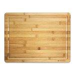 Navaris Wooden Chopping Board - Large Natural Bamboo Kitchen Cutting Board with Crumb and Juice Groove for Food, Meal Prep - Size L, 45 x 34 x 1.8cm