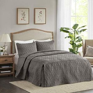 Madison Park Quebec Split Corner Quilted Bedspread Classic Traditional Design All Season, Lightweight, Bedding Set, Matching Shams, King(79" x81+24D), Damask Quilted Dark Grey 3 Piece