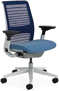Steelcase Think Ergonomischer Bürostuhl mit LiveBack Lumbalstütze, 4D-Armlehnen, nachhaltigem Design Kobalt