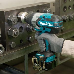 Makita 18V Brushless Impact Wrench – Cordless Power Tool