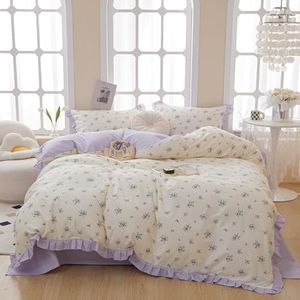 HighBuy Boho Ruffle Duvet Cover Queen Floral Cotton Purple Floral Coquette Bedding Set 3 Pieces Girl Duvet Cover Set Chic Aesthetic Botanical Bedding Comforter Cover with Zipper Closure,Reversible