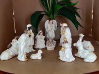 Breeze Handicrafts Handmade Plain Christmas Crib Set/Nativity Set Baby Jesus Statue Nativity Scene Kudil Set 6 inch (White) (Model 2)