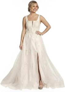 David's Bridal Square Neck Tulle and Lace Ball Gown Wedding Dress, Women's Size 22W, Soft White