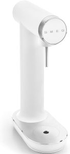 Smeg Soda Maker – Matte White Sparkling Water Machine