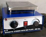 NAUDH Magnetic stirrer with hot plate- 5 litre