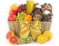 Fresh Fruit and Muffin Hamper - Gourmet Muffin Gift Basket with Grapes, Apples, Oranges and Tulip Muffins - Fruit and Muffin Hamper Gifts for Birthdays and Celebrations, from Regency Hampers