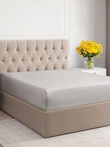 Queen Size Fitted Bed Sheet - Hotel Luxury Single Fitted Sheet Only - Fits Mattress Up to 16 - Extra Soft, Wrinkle Free, Breathable - Bottom Fitted Sheet - Light Grey Single Fitted Sheet Only