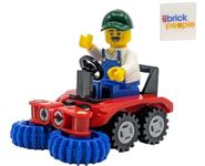 LEGO City: Street Sweeper with Driver - Road Sweeper