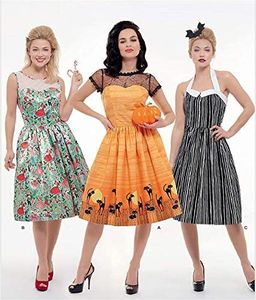 Simplicity Sewing Pattern R10293 / S8979 - Misses' Classic Halloween Costume, Size: H5 (6-8-10-12-14)