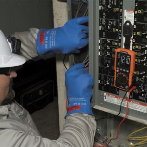 Klein Tools Digital Multimeter MM450 – Auto-Ranging, Backlit Display