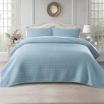 Oversized King Quilt Set 112"x106" – Soft Washed 3-Layer Lightweight California King Bedspread, Minimalist Nordic Design, All-Season Spring & Summer Quilt Set (1 Quilt + 2 Pillow Shams), Blue