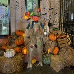 KiLiKuaLa 8.5Ft Giant Halloween Nefario Scarecrow Decor Animatronic,Haunted House Decor,Talking Pumkin Man Décor,LED Moving Eyes,Outdoor Indoor Spooky Party Decoration，Halloween Decor Graveyard Props