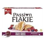 Vachon Passion Flakie Three Fruits Flaky Pastries with Fruity and Creamy Filling, Delicious Dessert and Snack Food, 6 Individually Wrapped Cakes, 305 Grams