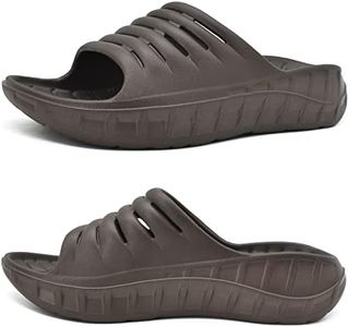 KuaiLu Sandales de Récupération Hommes Confortable Orthopediques Fasciite Plantaire Soutien Voûte Plantaire Claquettes été Plage Piscine Bout Ouvert Legere Sandalette Marron EU43
