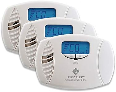 First Alert CO615 Dual Power Carbon Monoxide Plug-in Alarm with Battery Backup and Digital Display (3 Pack)