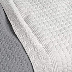 HOMELEVEL Colcha para cama y funda de sofá, 170 x 220 cm, manta de día para sofá o cama, XXL, estampado blanco/gris