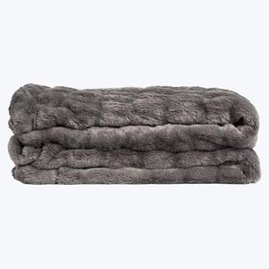 Big Blanket Co Cloud Luxe Shadow | 8' x 8' Ultra-Plush Cloud Blanket | Incredibly Soft, Machine Washable | Luxury Oversized Throw