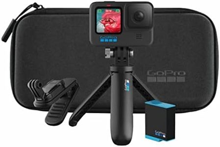 GoPro Paquete HERO10 Black: Incluye Clip Giratorio magnético, batería Recargable (2), Shorty (trípode + empuñadura) y Estuche de Transporte, Resolucion de 5,3K