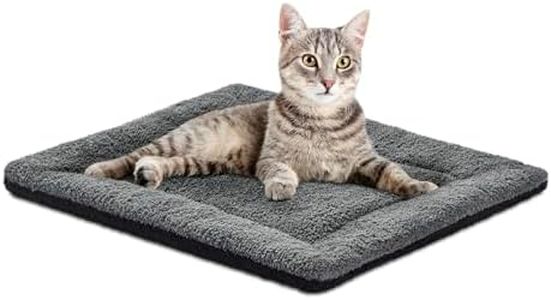 K&H PET PRODUCTS Self-Warming Cat Bed Pad, Self Heating Pad for Outdoor Cat Houses, Warming Mat for Indoor Pet Beds & Furniture, Reversible Blanket, Machine Washable - Small 21 X 17in Gray/ Black