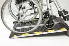 The Ramp People Folding Wheelchair Ramp 60cm - 182cm - Portable Wheelchair Ramp for Doorways with Steps (91cm / 3ft)