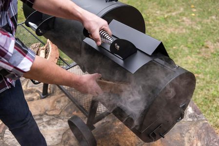 Char-Broil Oklahoma Joe’s Highland Smoker – Black, 145x85x135cm
