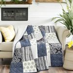 DaDa Bedding's Denim Blue Elegance Farmhouse Throw Blanket - 100% Cotton Lightweight Quilted Patchwork - Ideal for Sofas - Rustic Paisley Medallion in Shades of Blue and Ivory - All Seasons - 50x60