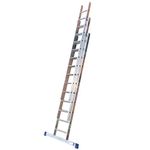 TB Davies TRADE Triple Extension Ladder, 3.0 Meter / 9.84 Feet, Extends To 7.0 Meters / 22.96 Feet, Comfort D-Shaped Rungs, 3-Year Warranty, EN131 Professional