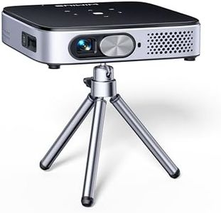 Mini Vidéoprojecteur Rechargeable, DLP Vidéoprojecteur Android 11.0 Portable Ultra Courte Focale, Projecteur WiFi Bluetooth FHD 1080P Supporté Zoom WiMiUS Projecteur WiFi6 Scellé Home Cinéma/Extérieur