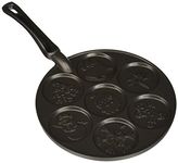 Nordic Ware Holiday Pancake Pan, Cast-Aluminium Pancake Frying Pan, Pancake Pan for 7 Pancakes, Mini Pancake Maker - Black