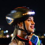 WBTY Smart Bike Helmet With Wireless Handlebar Remote ControlUSB Chargeable Night Cycling Safe Helmet with Smart Turning Light LED Wireless Control Helmet