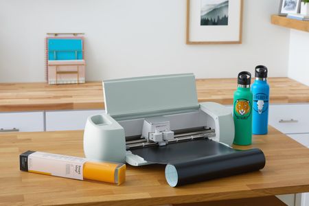 Cricut Explore 3 Starter Bundle – Cutting Machine & Accessories