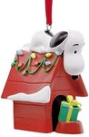 Hallmark Peanuts Snoopy on Holiday 