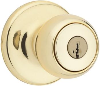 Weiser Fairfax Brass Front Door Knob with Lock and Key, Exterior/Interior Door Handles with Lock, Keyed Entry Door Knobs for Front Door, Bedroom, Bathroom & Office, Traditional Home Décor