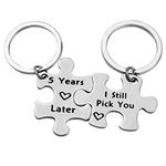 Anniversary Keyring Gifts for Her Him 5 Years Later I Still Pick You Matching Couple Keyring Set Wedding Anniversary Keychain Couple Puzzle Keyring for Husband Wife Valentines Day Gift for Boyfriend