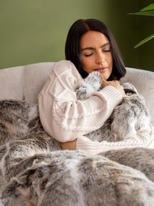 Dreamland Electric Blanket – Alaskan Husky Faux Fur Heated Throw