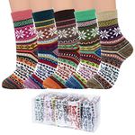 Zando Christmas Socks Winter Socks for Women Christmas Gifts for Womens Socks Warm Thick Soft Wool Socks Thermal Cozy Crew Socks for Women Boot Socks for Women Fuzzy Socks with Gift Box Snowflake