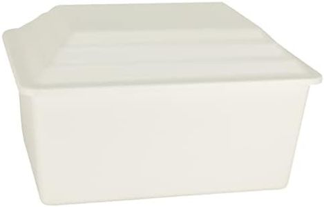 White Urn 